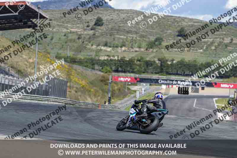 cadwell no limits trackday;cadwell park;cadwell park photographs;cadwell trackday photographs;enduro digital images;event digital images;eventdigitalimages;navarra;no limits trackdays;peter wileman photography;racing digital images;trackday digital images;trackday photos